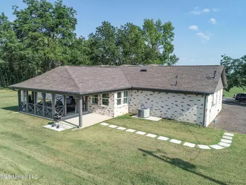 Other - 3702 Union Rd, Sardis, MS 38666 photo 4 of 20