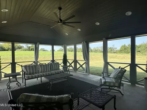 Exterior - 3702 Union Rd, Sardis, MS 38666 photo 25 of 32