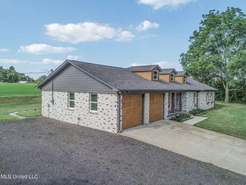 Exterior - 3702 Union Rd, Sardis, MS 38666 photo 13 of 32