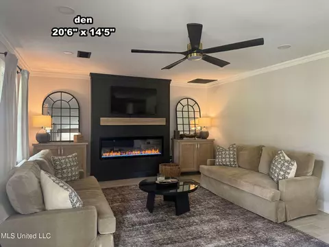 Living - 3702 Union Rd, Sardis, MS 38666 photo 1 of 4