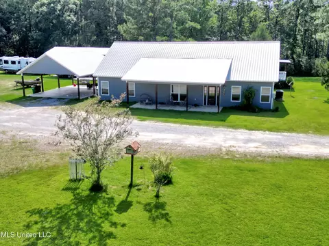 9701 Wire Rd, Vancleave, MS 39565 photo 1