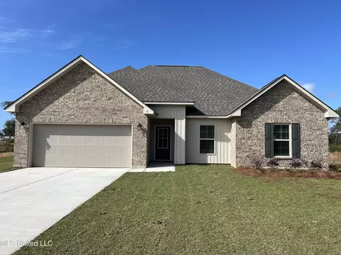 9 Bear Point Way, Long Beach, MS 39560