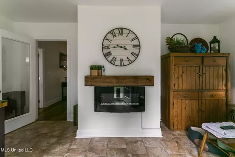 Entry Way - 406 Hemlock Dr, Flowood, MS 39232 photo 1 of 1
