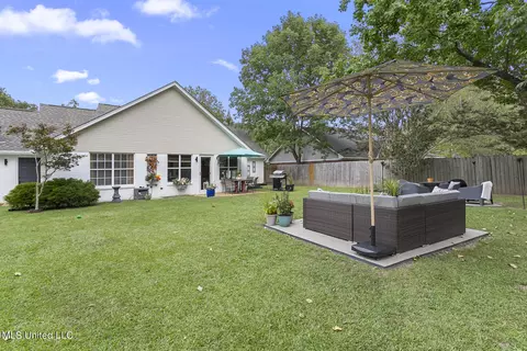 Other - 406 Hemlock Dr, Flowood, MS 39232 photo 6 of 7