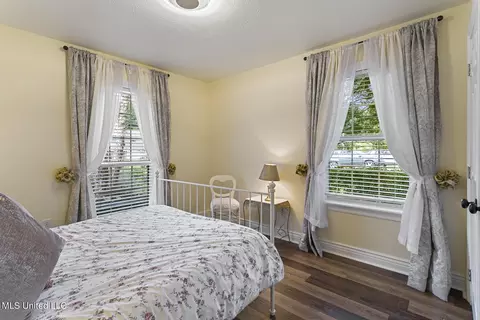 Bedroom - 406 Hemlock Dr, Flowood, MS 39232 photo 4 of 4