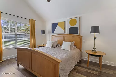 Bedroom - 406 Hemlock Dr, Flowood, MS 39232 photo 1 of 4