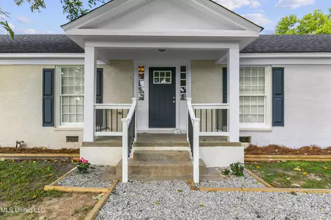 Exterior - 250 St Augustine Dr, Madison, MS 39110 photo 3 of 11