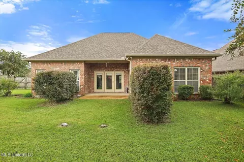 Exterior - 115 Turtle Ridge Dr, Brandon, MS 39047 photo 6 of 7