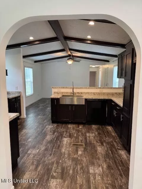 13090 Tanner St, Vancleave, MS 39565 photo 9