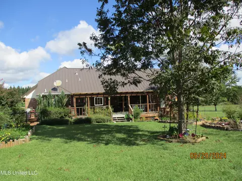 Exterior - 659 Ratliff Ferry Rd, Canton, MS 39046 photo 12 of 23