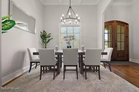 Dining - 352 Royal Pond Cir, Flowood, MS 39232 photo 1 of 2