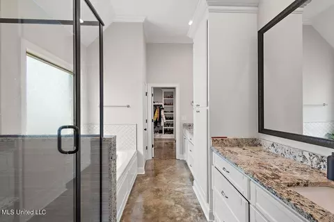 Entry Way - 352 Royal Pond Cir, Flowood, MS 39232 photo 5 of 6