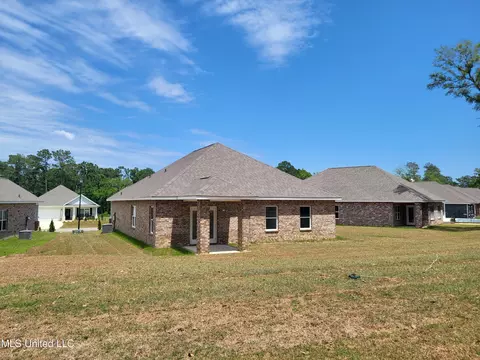 87135 Highpoint Dr, Diamondhead, MS 39525 photo 14