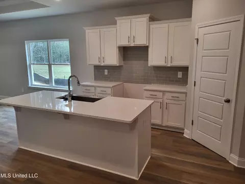 87135 Highpoint Dr, Diamondhead, MS 39525 photo 6