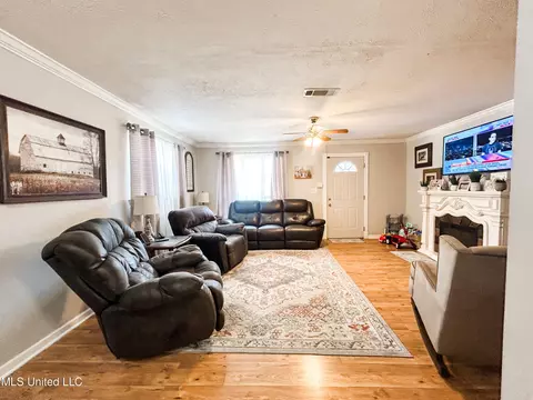 5331 Old Byram Rd, Byram, MS 39272 photo 7