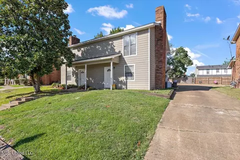707 Wicklow Pl #A, Ridgeland, MS 39157