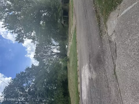 941 Palm St, Jackson, MS 39212 photo 1