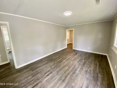 1559 Dianne Dr, Jackson, MS 39204 photo 3