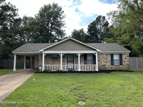 3045 W Greenbriar Cv, Horn Lake, MS 38637