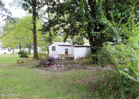 128 Harvey Rd, Lucedale, MS 39452 photo 9