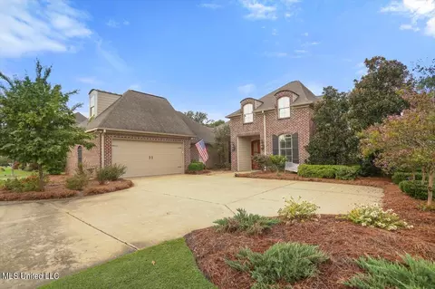 303 Chartrese Dr, Brandon, MS 39047