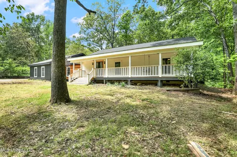 4451 Gwyck Rd, Olive Branch, MS 38654