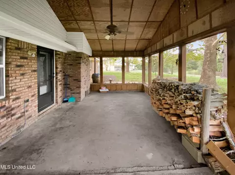 Exterior - 4153 Springfield Rd, Morton, MS 39117 photo 1 of 7