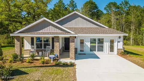 17870 Tingle Dr, Gulfport, MS 39503