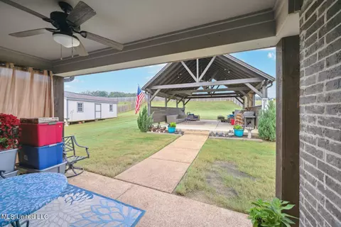 Exterior - 3219 Mckenna Way, Hernando, MS 38632 photo 7 of 10