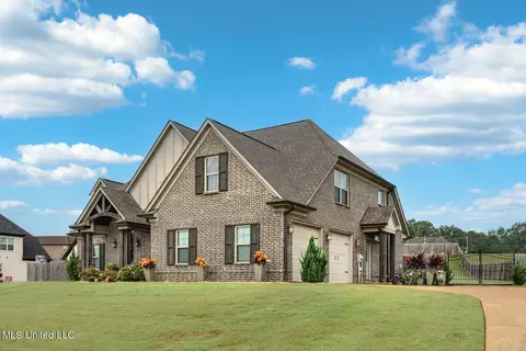 Exterior - 3219 Mckenna Way, Hernando, MS 38632 photo 9 of 10