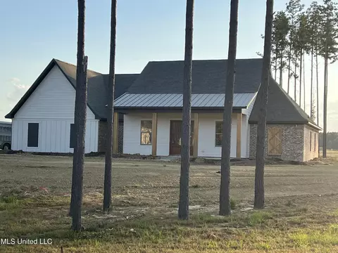228 Lost Oak Ln, Brandon, MS 39047