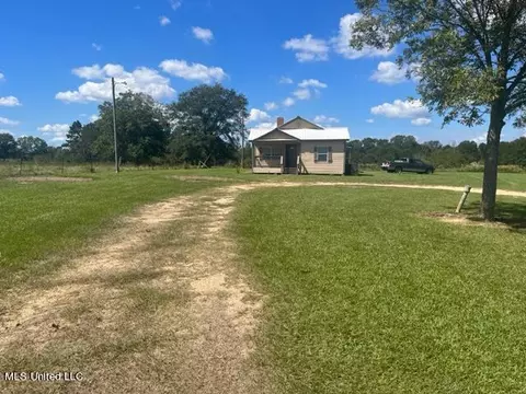 Other - 241 Berry Lott Rd, Mount Olive, MS 39119 photo 2 of 8