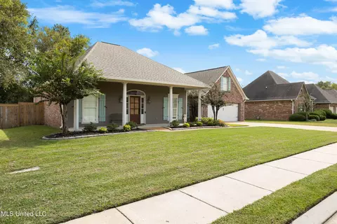 Exterior - 110 Weldon Dr, Madison, MS 39110 photo 2 of 6