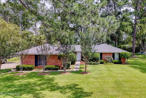 238 Sheryl Dr, Madison, MS 39110