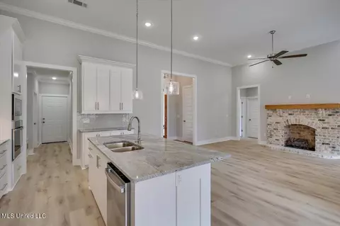 1010 Kensington Dr, Flowood, MS 39232 photo 13