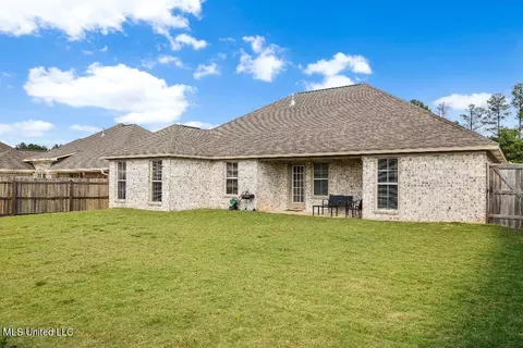 Exterior - 984 Filmore Dr, Brandon, MS 39042 photo 4 of 6