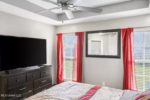 Bedroom - 984 Filmore Dr, Brandon, MS 39042 photo 3 of 8