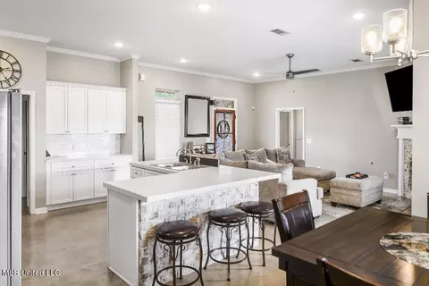 Other - 984 Filmore Dr, Brandon, MS 39042 photo 5 of 9