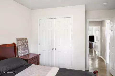 Bedroom - 984 Filmore Dr, Brandon, MS 39042 photo 6 of 8