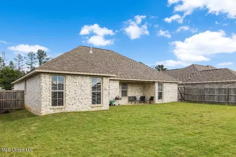 Exterior - 984 Filmore Dr, Brandon, MS 39042 photo 6 of 6