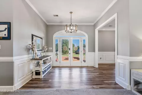 Entry Way - 1910 Green Village Dr, Hernando, MS 38632 photo 1 of 1