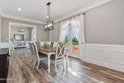 Dining - 1910 Green Village Dr, Hernando, MS 38632 photo 1 of 1