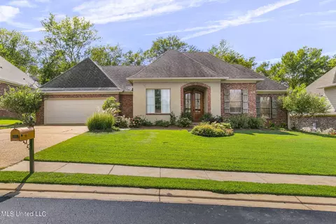 174 Hartfield Dr, Madison, MS 39110