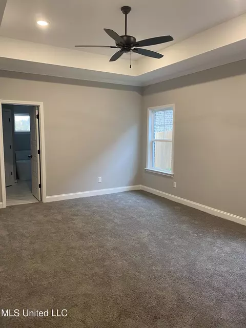 Bedroom - 5247 Watson Vw Dr, Nesbit, MS 38651 photo 1 of 5