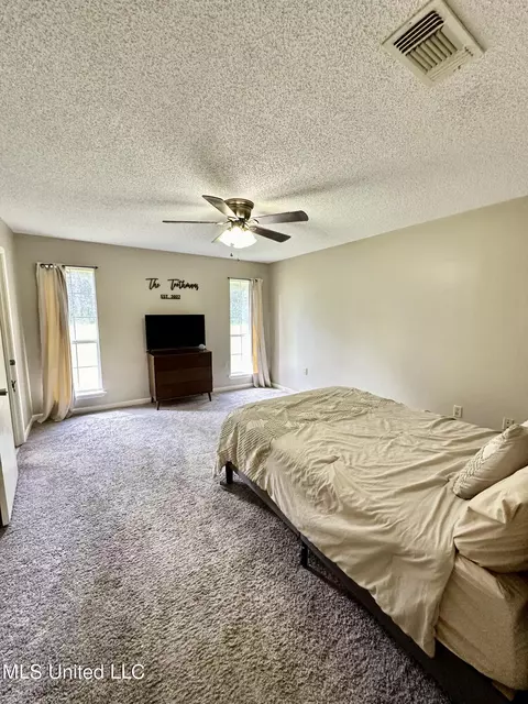 Bedroom - 1108 Sampson Rd, Lucedale, MS 39452 photo 2 of 8
