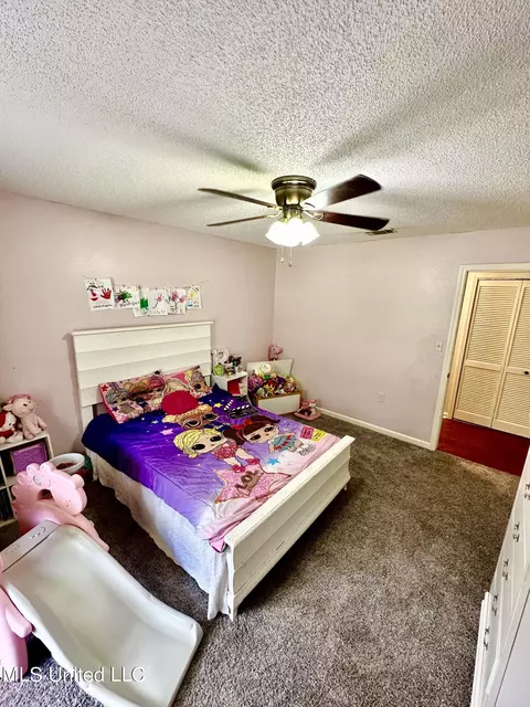 Bedroom - 1108 Sampson Rd, Lucedale, MS 39452 photo 6 of 8