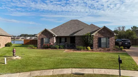 Exterior - 159 Millhouse Drive Dr, Madison, MS 39110 photo 1 of 2