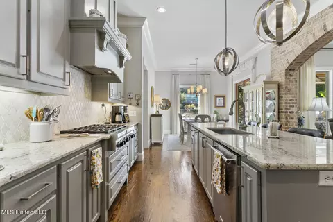 Kitchen - 1422 Ruby Pointe, Flowood, MS 39232 photo 5 of 6