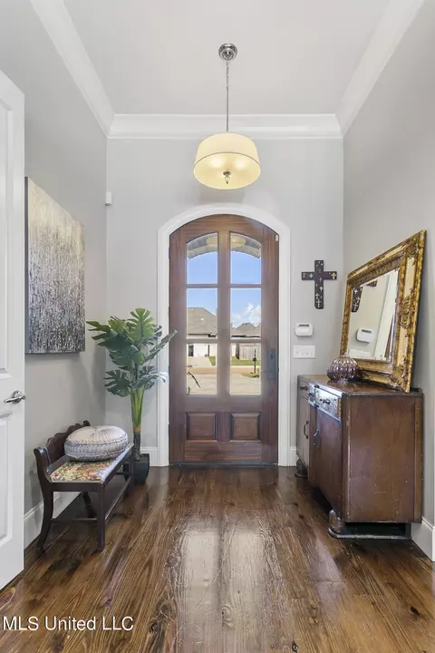 Entry Way - 1422 Ruby Pointe, Flowood, MS 39232 photo 1 of 2