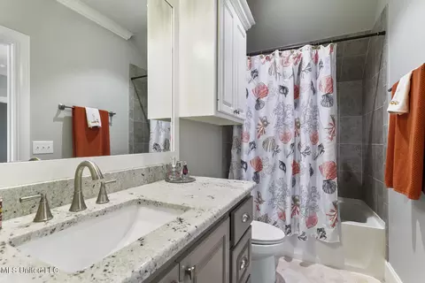 Bath - 1422 Ruby Pointe, Flowood, MS 39232 photo 6 of 6